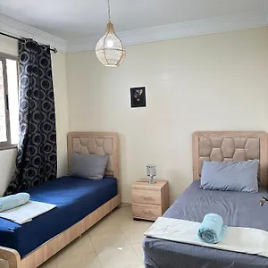 Charming Near Marrakech Airport Alloggio in famiglia